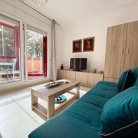 Suite Maimonides Fuengirola Exteriör bild