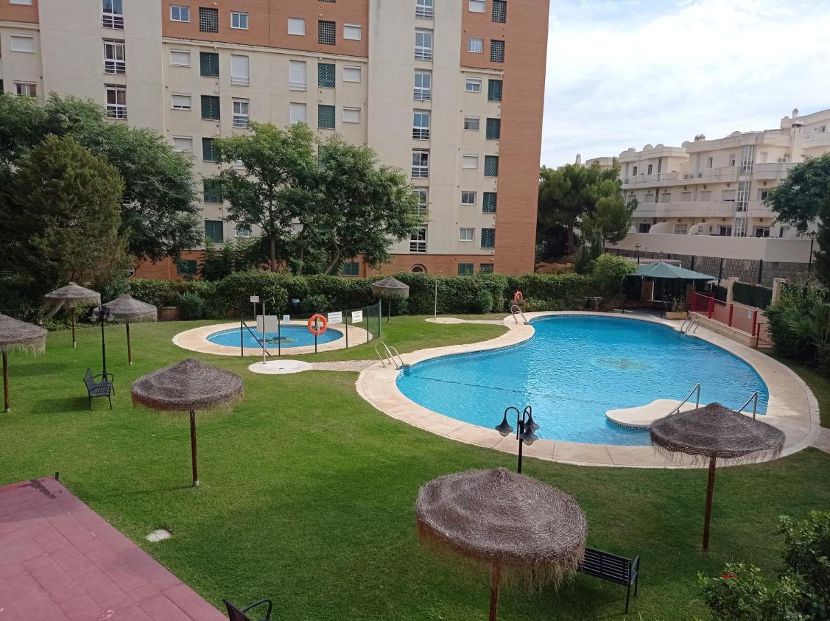 Suite Maimonides Fuengirola Exteriör bild